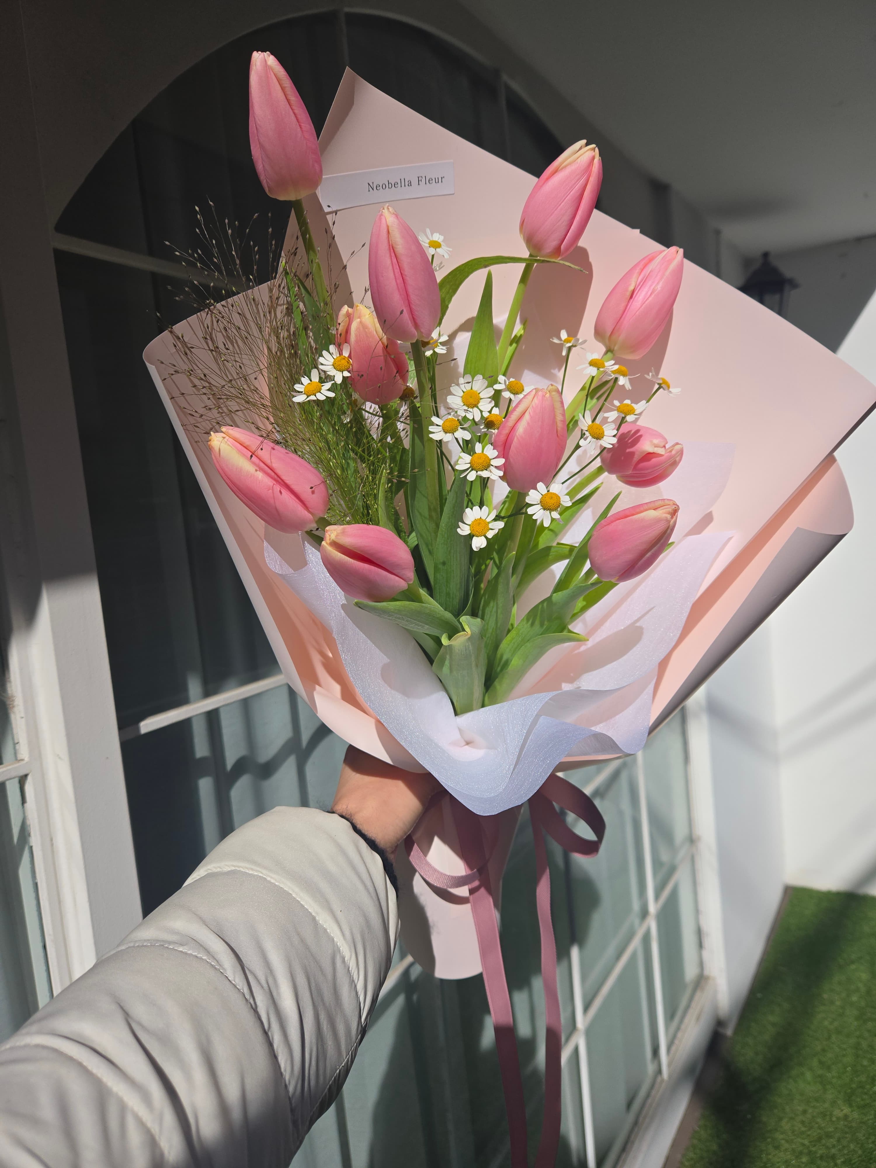 Neobella custom bouquet gallery image 6